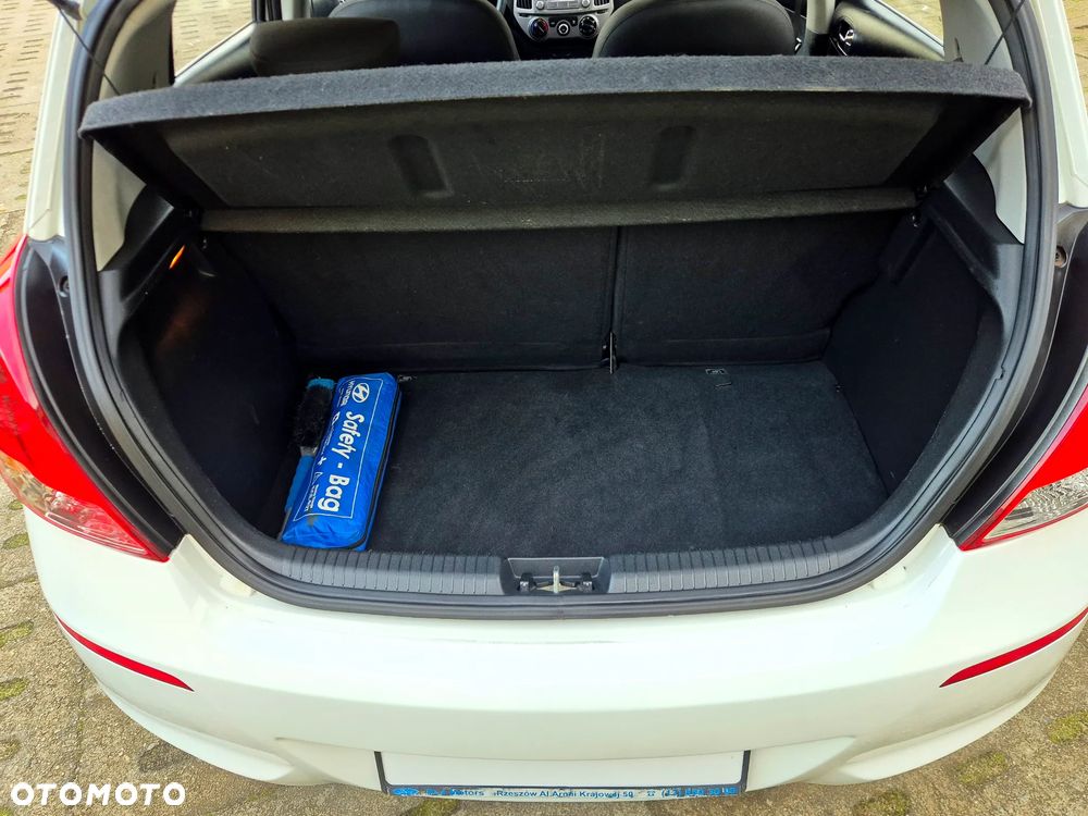 Hyundai i20 1.25 Comfort - 21