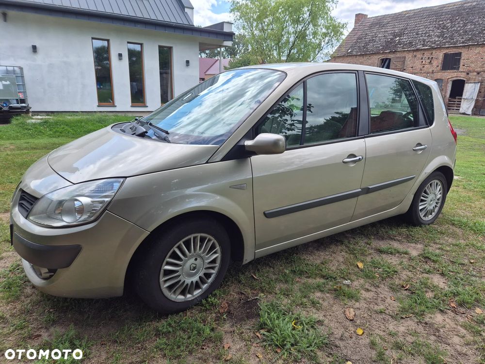 Renault Scenic 1.9 dCi Alize - 1