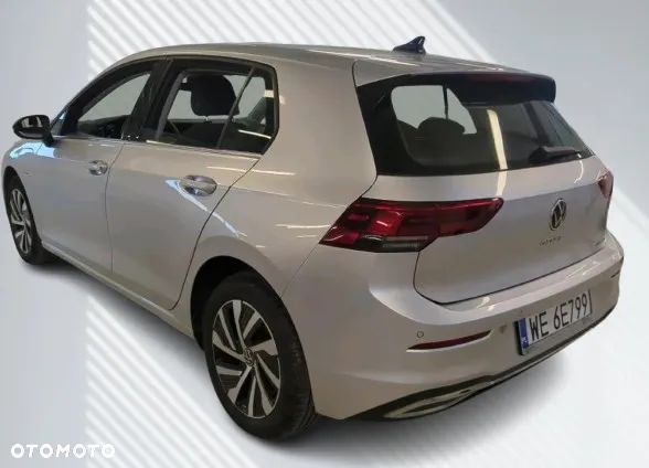 Volkswagen Golf ver-viii-1-4-tsi-plug--in-hybrid-style-dsg - 7