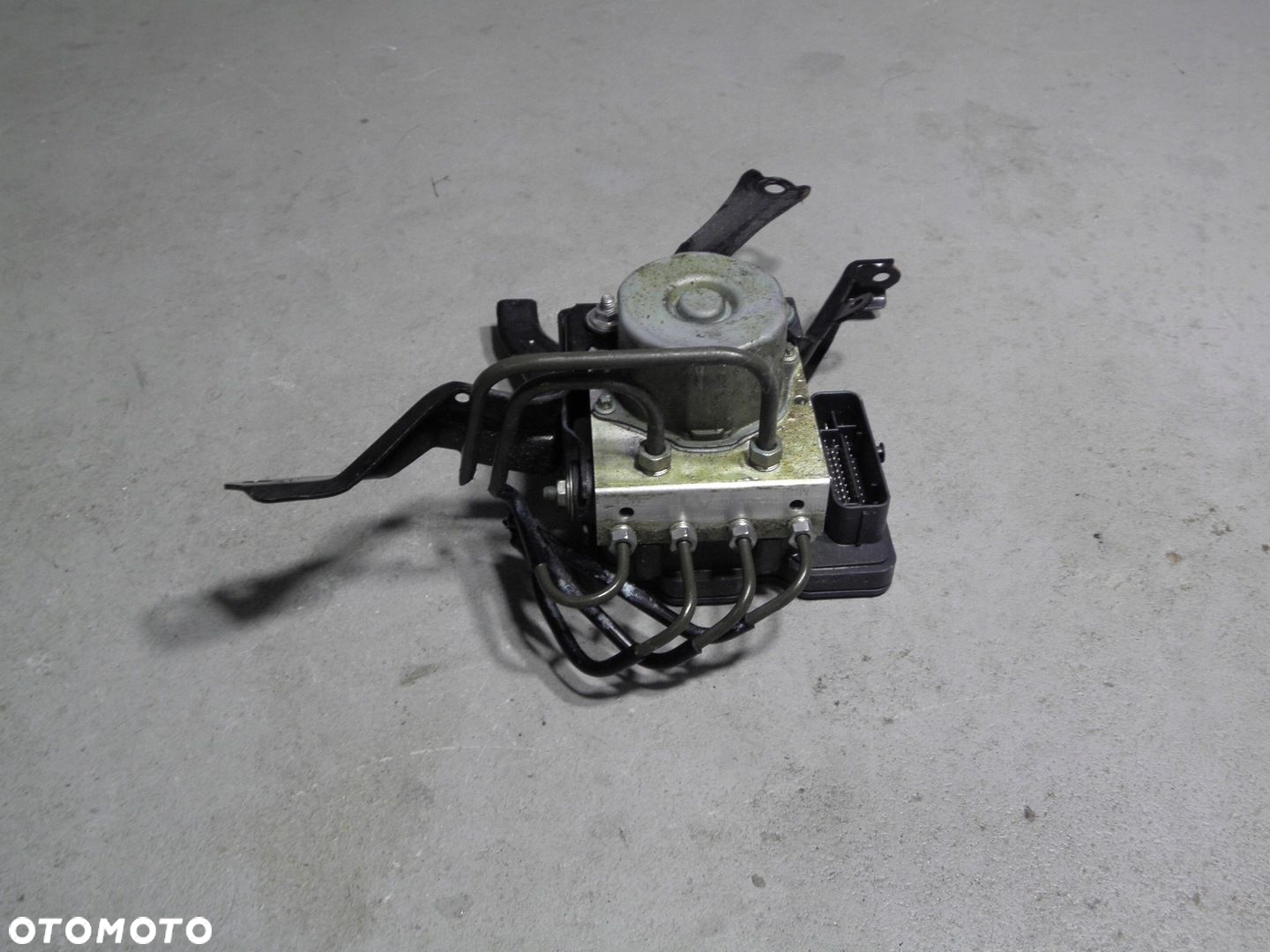 TOYOTA GT86 SUBARU BRZ // POMPA ABS 27536CA002 - 2
