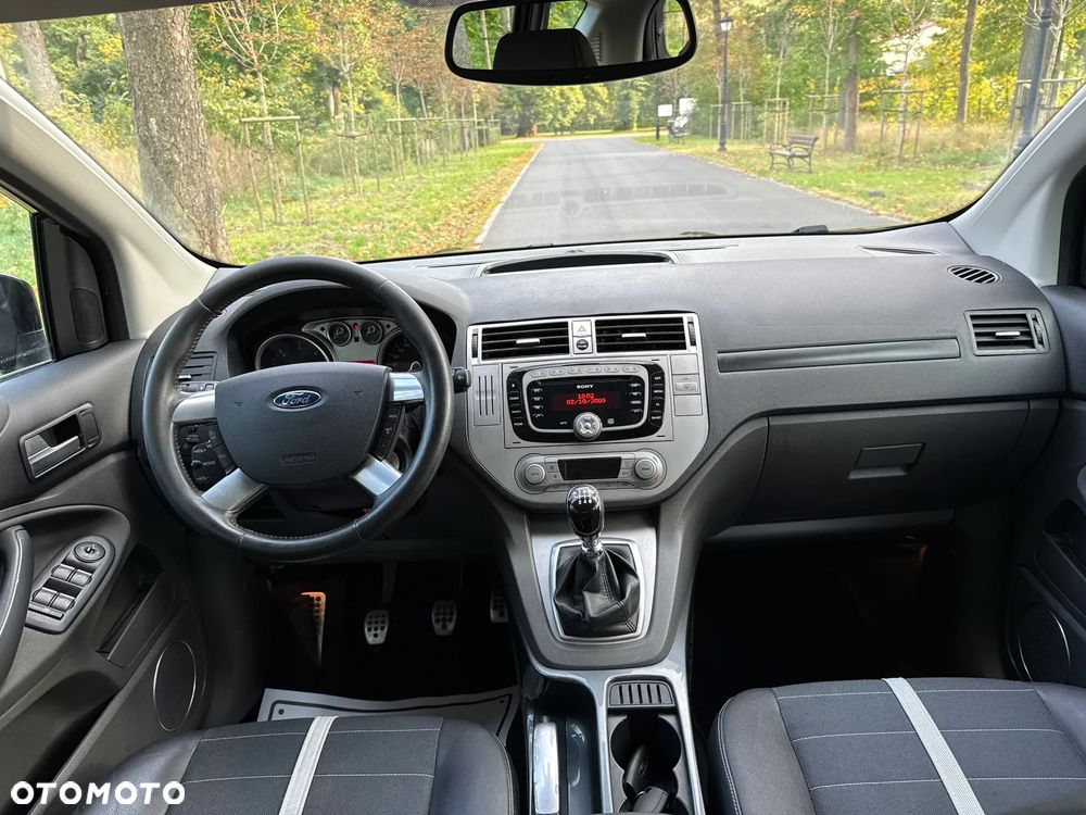 Ford Kuga 2.0 TDCi Titanium - 22