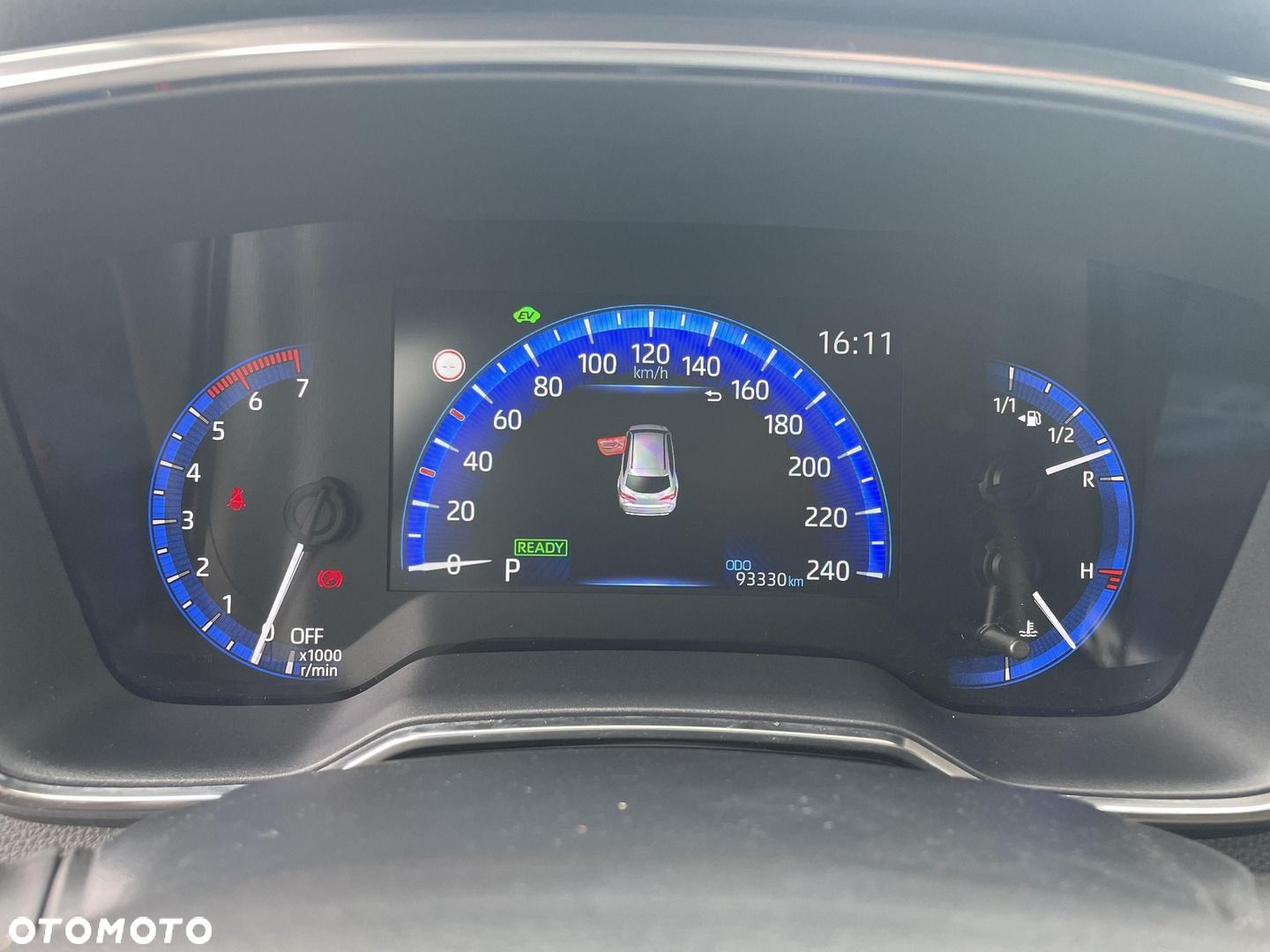 Toyota Corolla - 10