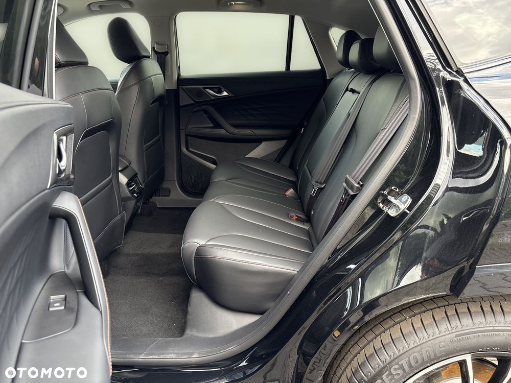 MG HS PHEV 1.5T Exclusive - 13