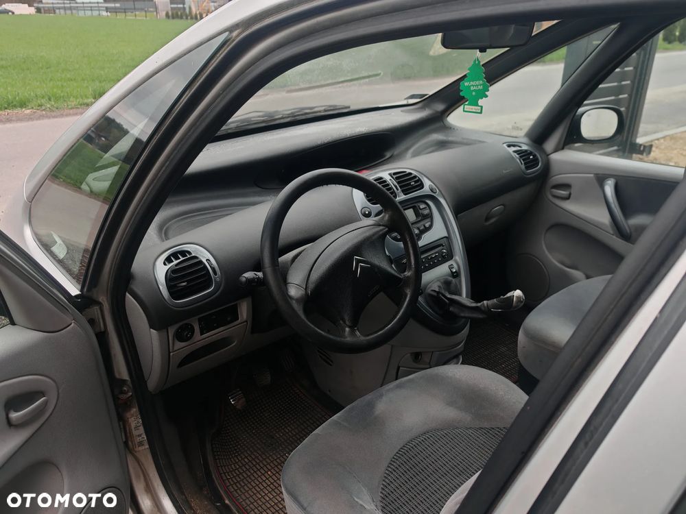 Citroën Xsara Picasso - 8