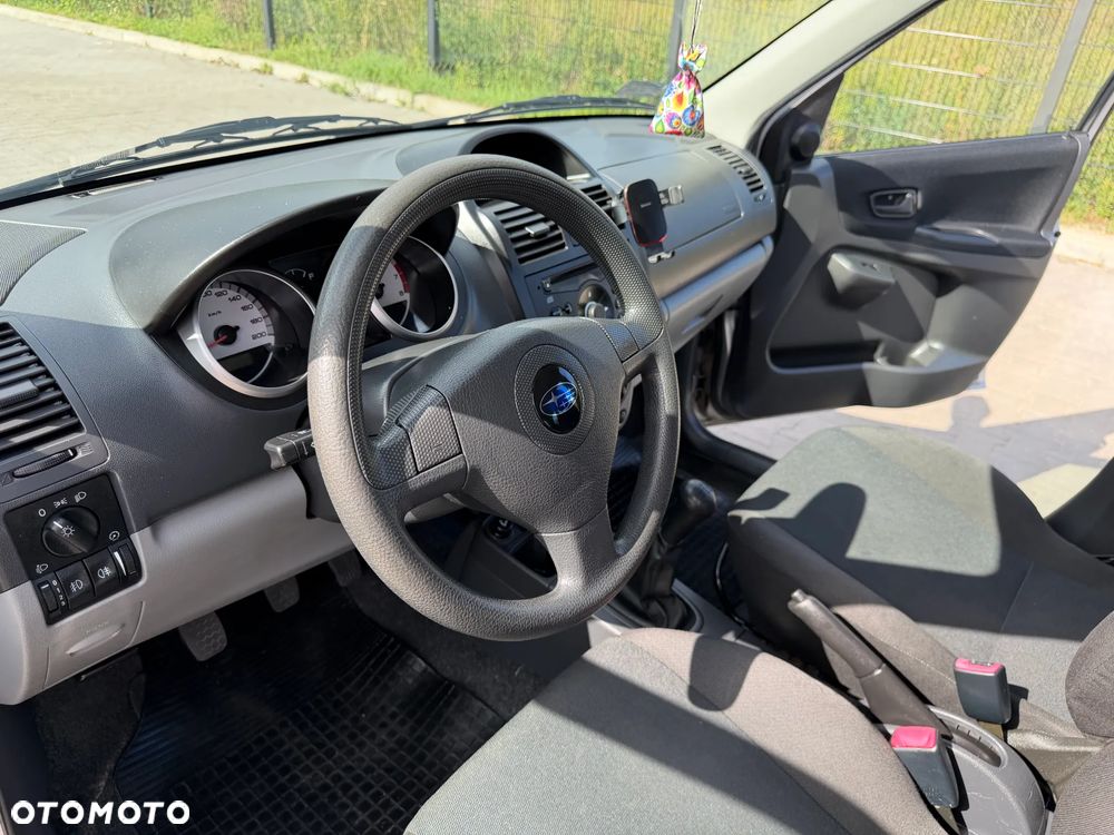 Subaru Justy - 8