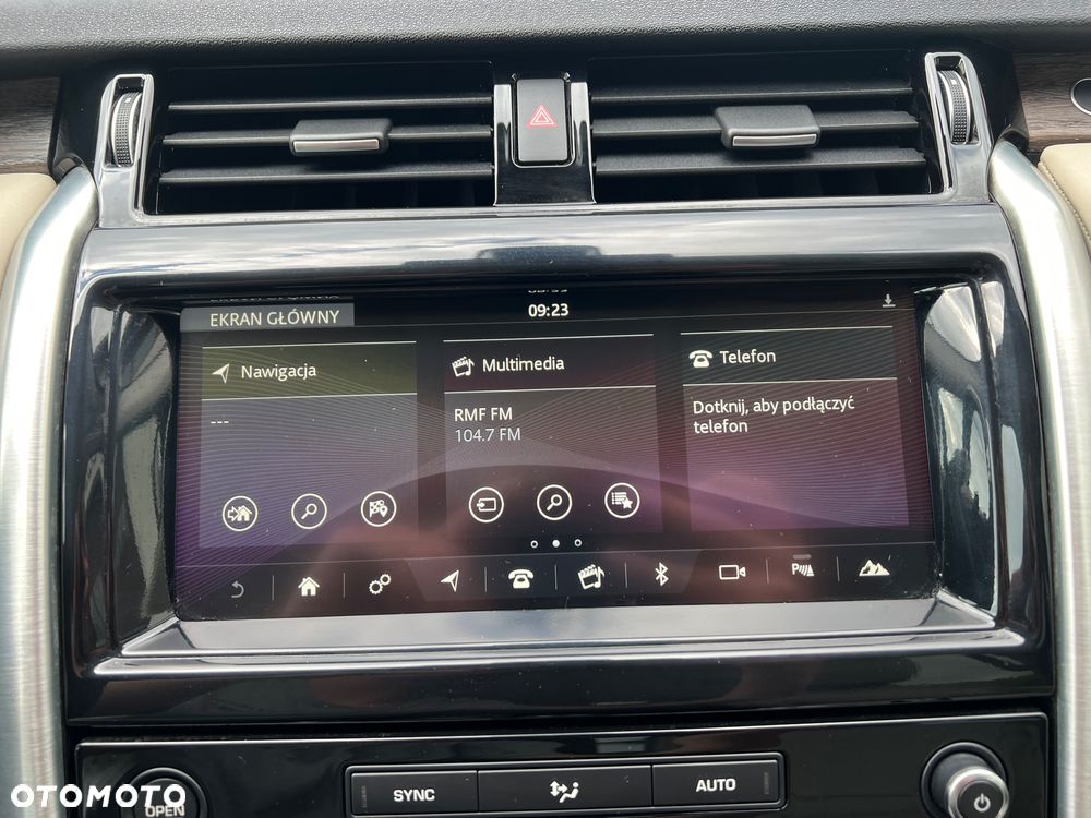 Land Rover Discovery 2.0 SD4 SE - 18