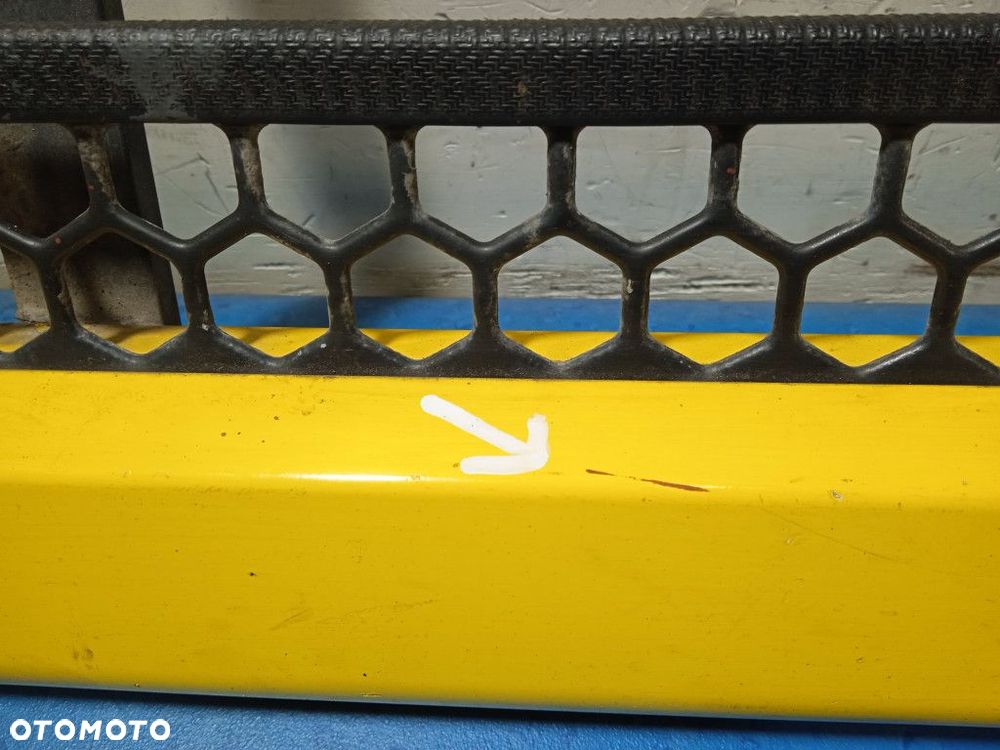 SCANIA 4X2 ATRAPA / GRILL - 5