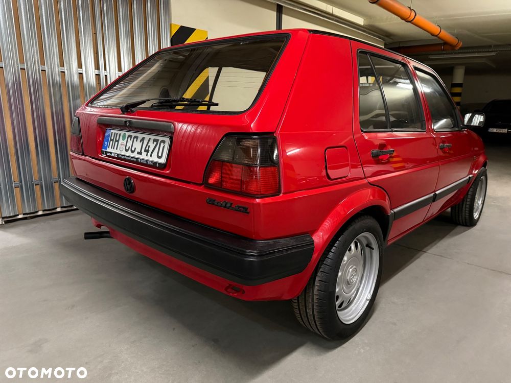 Volkswagen Golf - 13