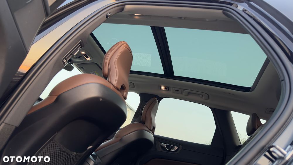 Volvo XC 60 B5 B Geartronic Inscription - 36