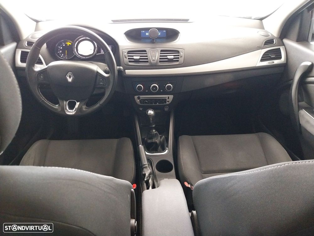 Renault Mégane Sport Tourer 1.5 dCi Confort SS - 9