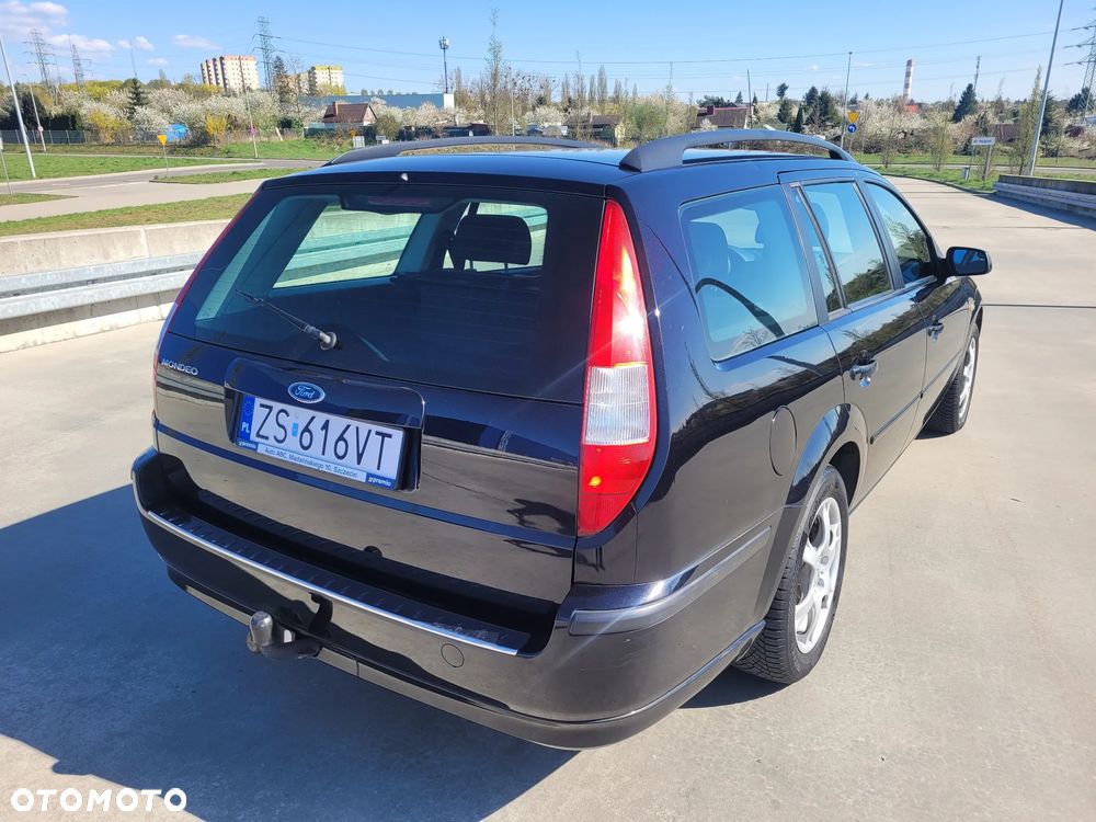 Ford Mondeo 1.8 Futura X - 6