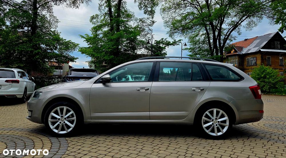 Skoda Octavia 2.0 TDI Style - 9