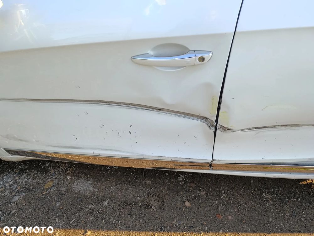 Citroën DS5 2.0 HDi Hybrid4 SoChic MCP - 14