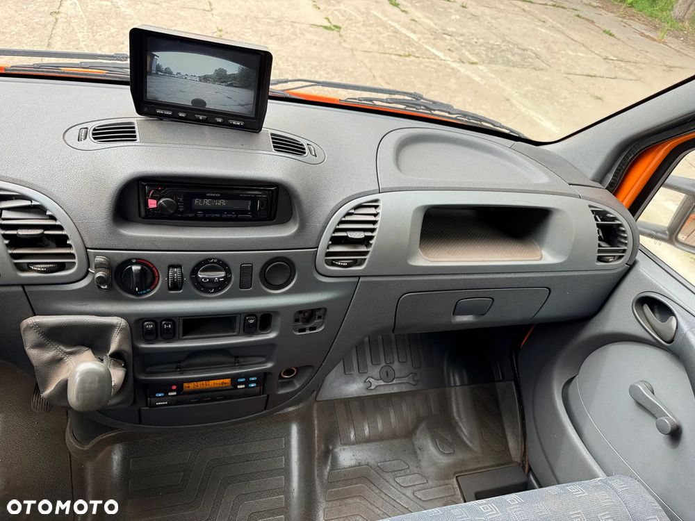 Mercedes-Benz Sprinter - 20