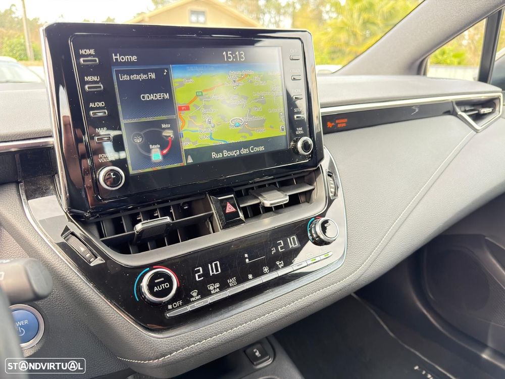 Toyota Corolla 1.8 Hybrid Comfort - 33