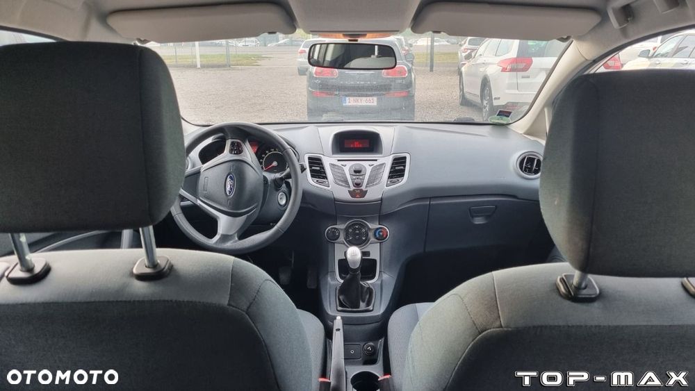 Ford Fiesta - 12