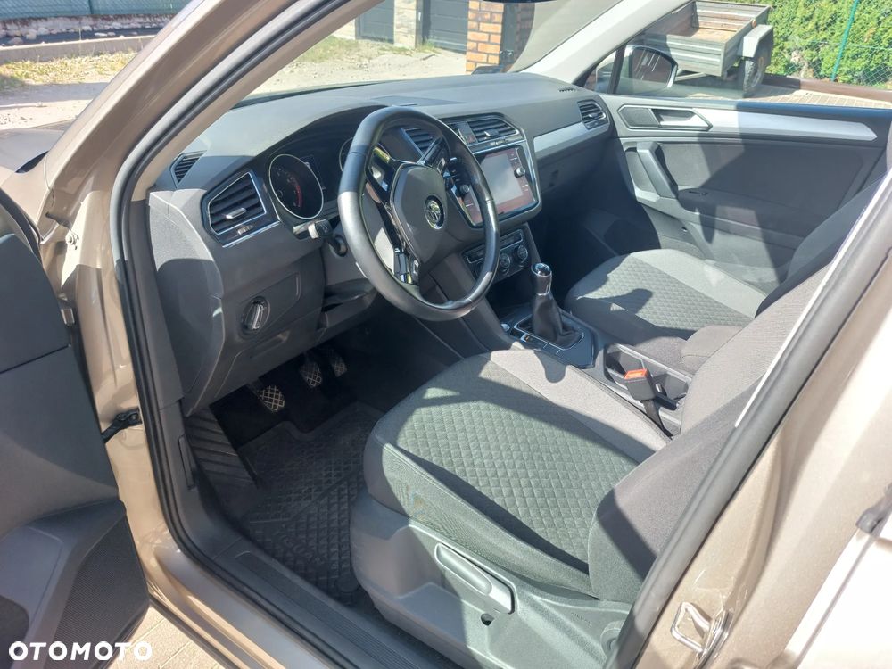 Volkswagen Tiguan 1.5 TSI EVO Comfortline - 11