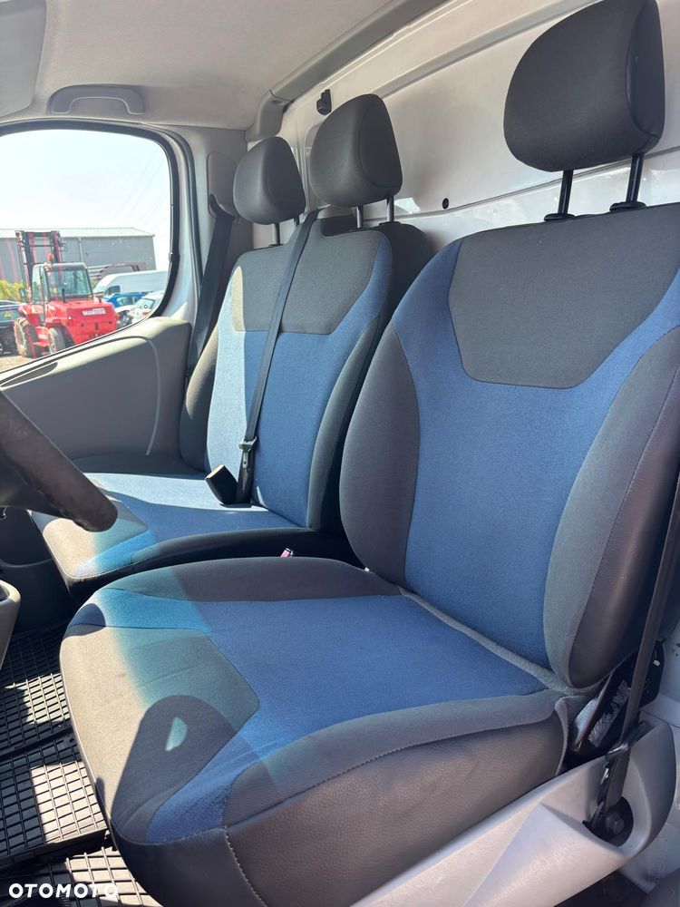 Renault TRAFIC - 8