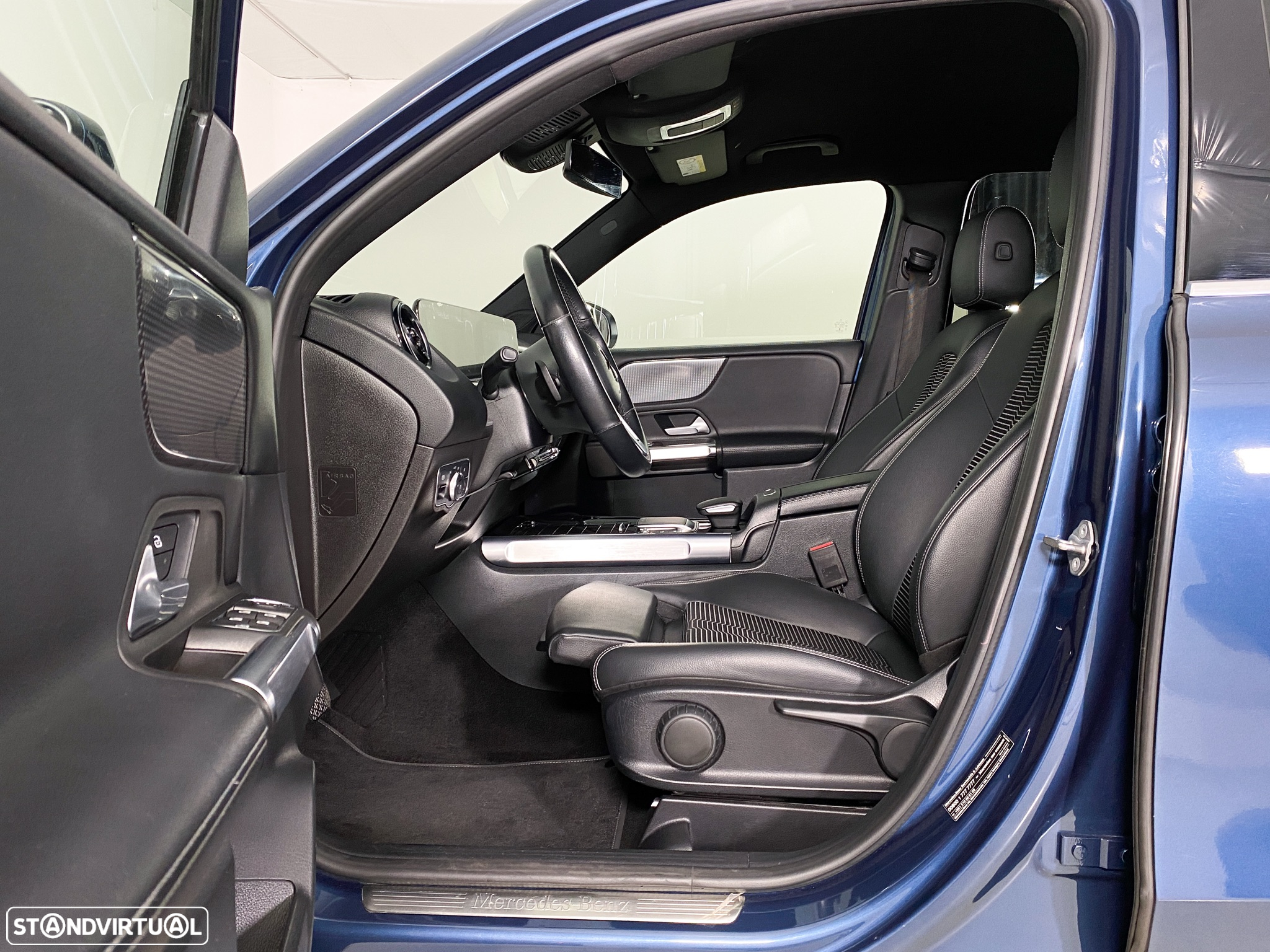 Mercedes-Benz GLB 180 d Progressive - 10