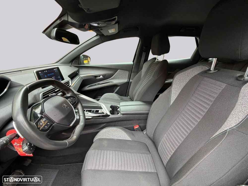 Peugeot 3008 - 12
