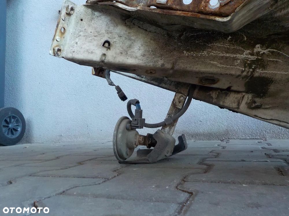 VW T4 POSZYCIE FARTUCH BŁOTNIKA ĆWIARTKA LEWA PRZÓD PODŁUŻNICA - 4