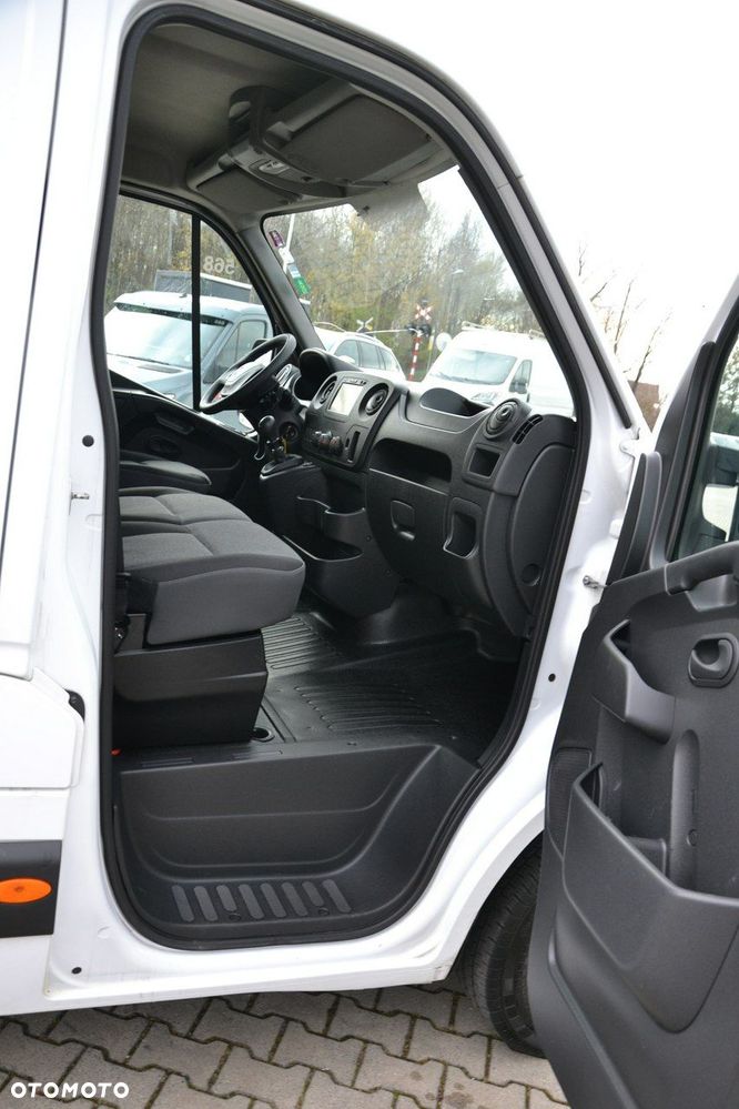 Renault Master - 16