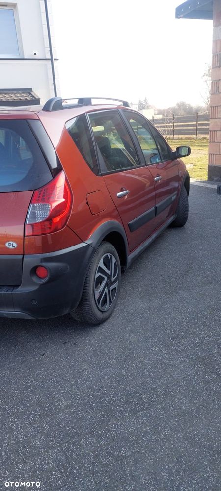 Renault Scenic - 3