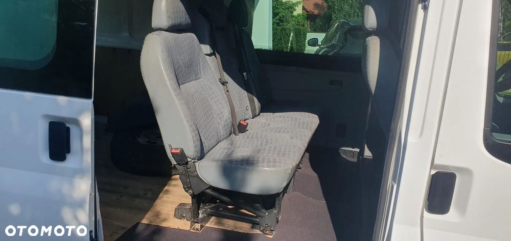 Ford Transit - 11