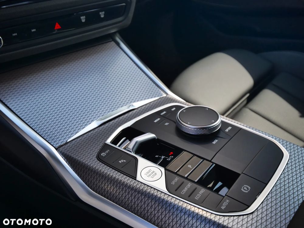 BMW Seria 3 320d xDrive mHEV M Sport sport - 19