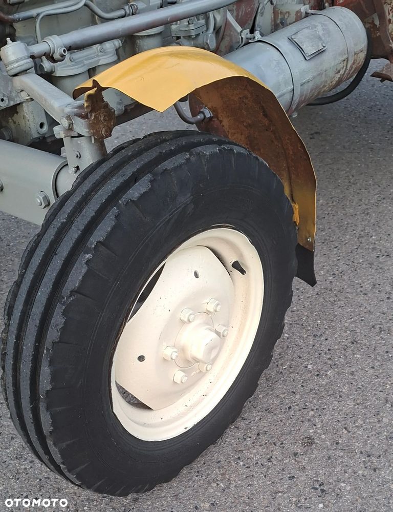Ursus C-360 - 15