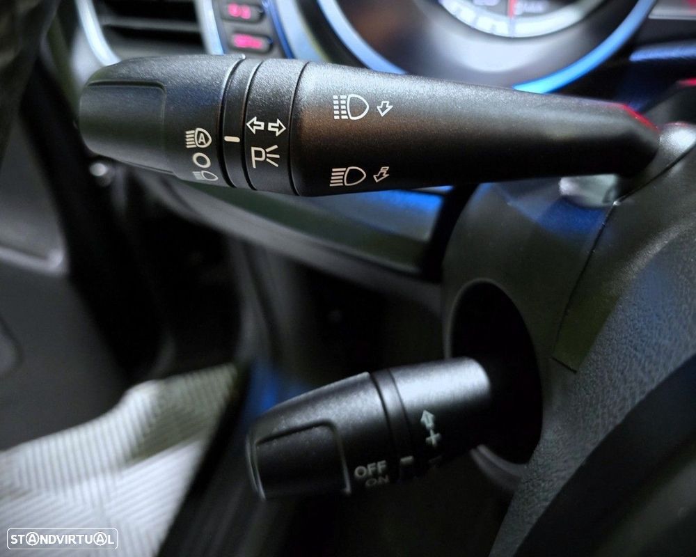 Alfa Romeo Giulietta 1.6 JTDM Distinctive - 19