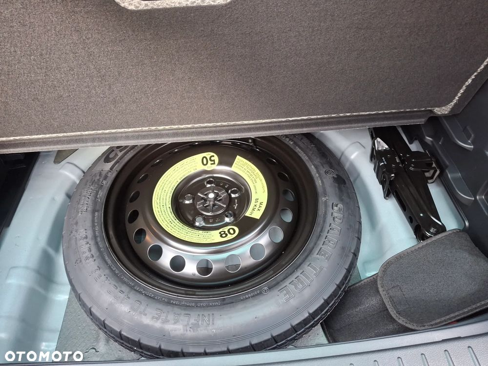 Kia Sportage 1.6 T-GDI HEV Business Line 4WD - 31