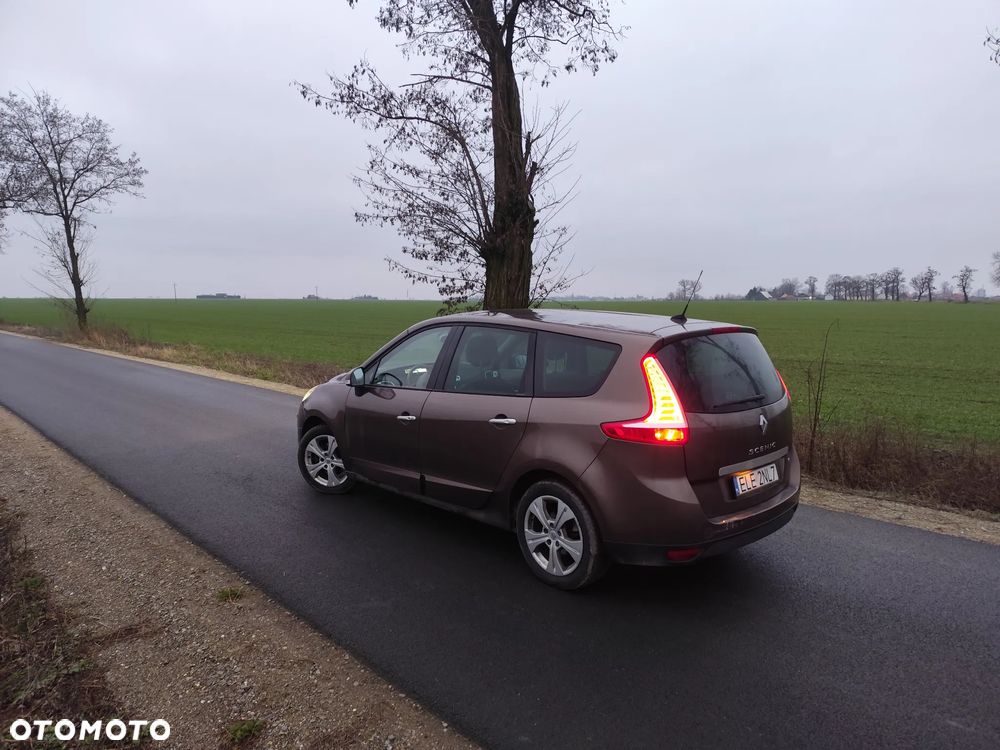 Renault Grand Scenic TCe 130 Bose Edition - 35