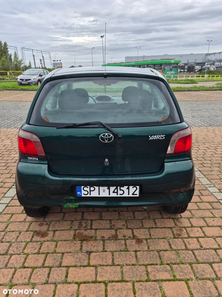 Toyota Yaris 1.3 Sol - 7