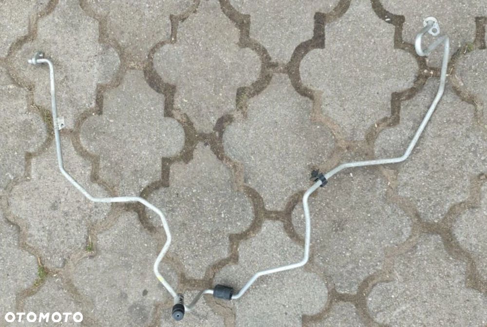 Twingo II rurka klimatyzacji przewód 1,2 16V EU Renault