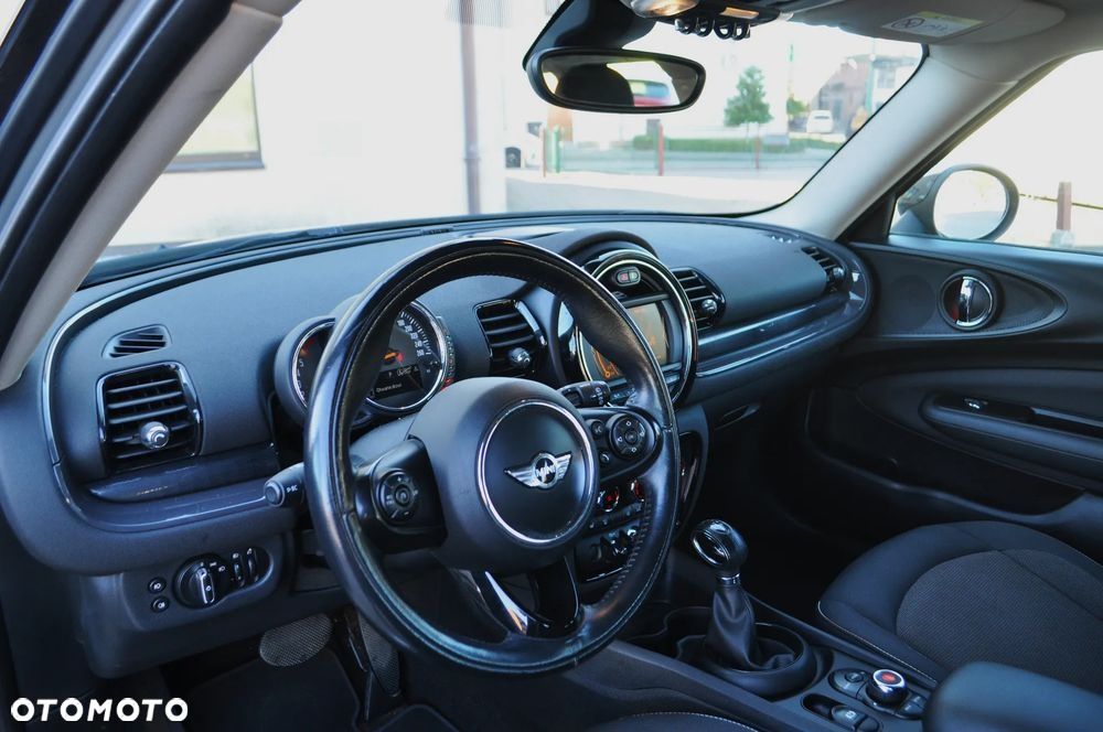 MINI Clubman Cooper D Essential Trim - 10