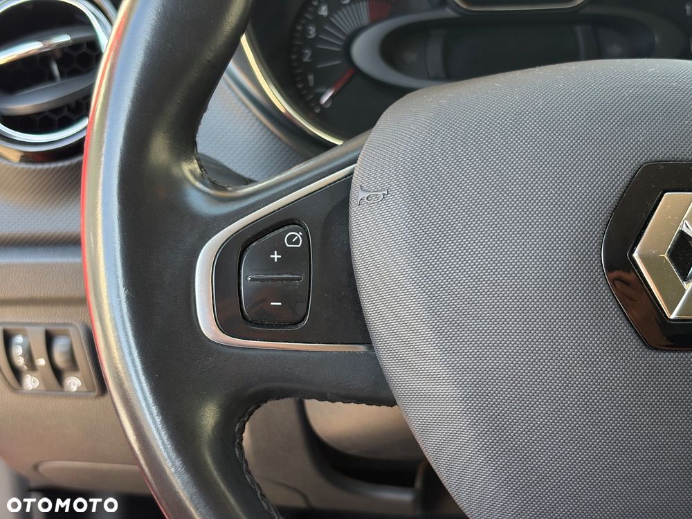 Renault Captur ENERGY TCe 120 EDC LIMITED - 21