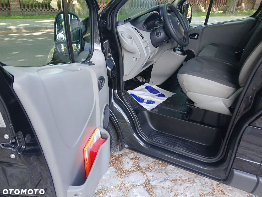 Opel VIVARO - 18