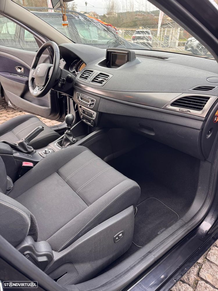 Renault Mégane Sport Tourer 1.5 dCi Dynamique S - 7