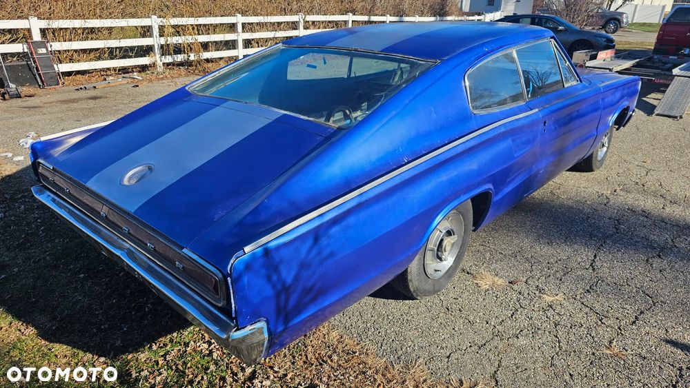 Dodge Charger - 1