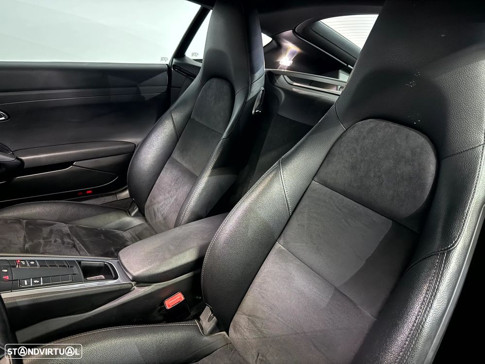 Porsche 718 Cayman - 13