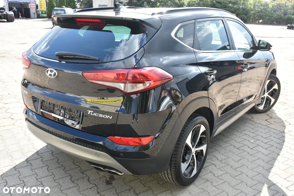 Hyundai Tucson - 2