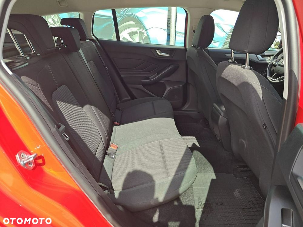 Ford Focus - 16