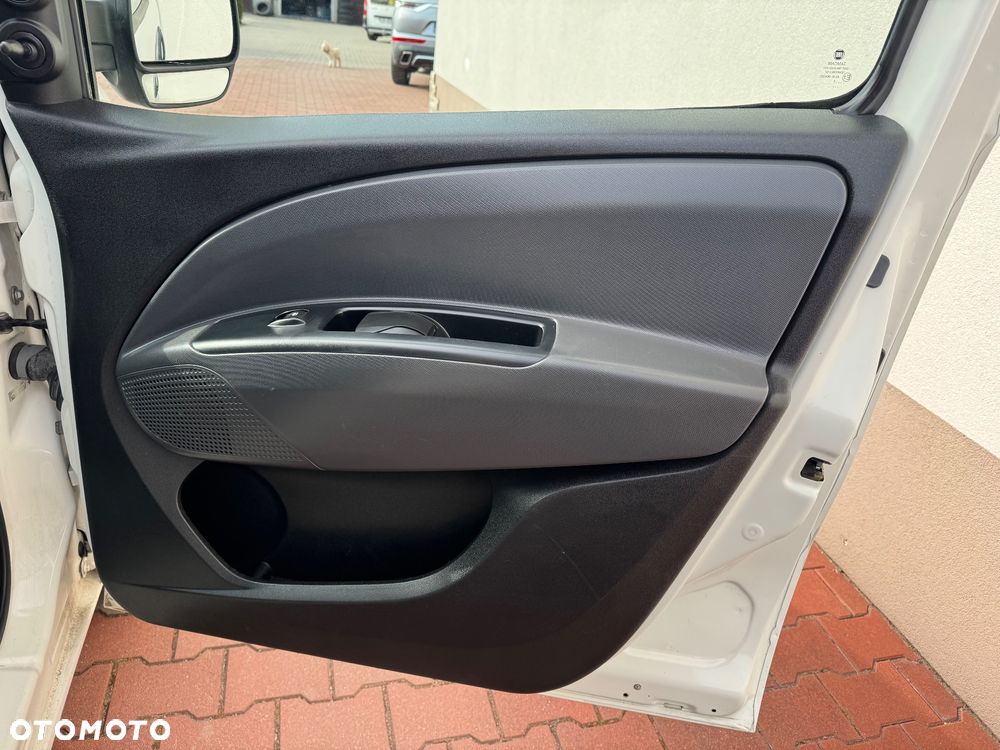 Fiat Doblo 1.3 Multijet 16V Active - 17