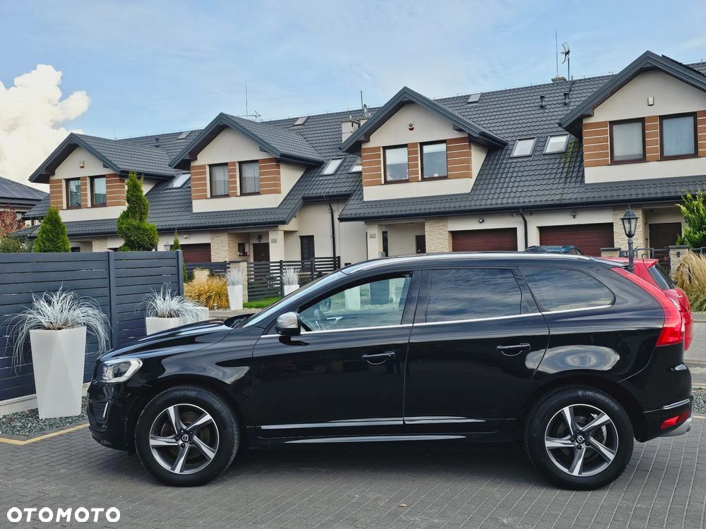 Volvo XC 60 D3 Drive-E R-Design Momentum - 11
