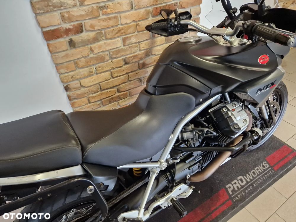 Moto Guzzi Stelvio - 22