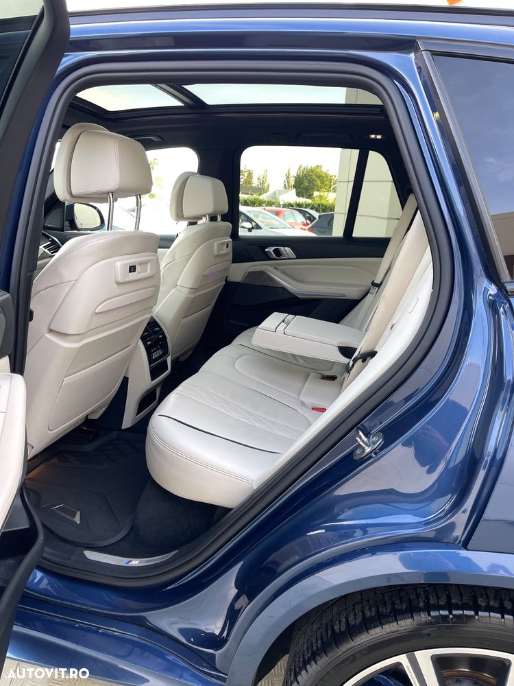 BMW X5 M M50d - 25