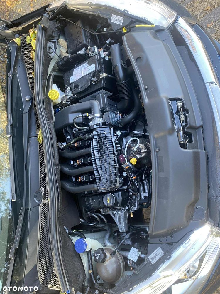 Peugeot 208 1.2 PureTech Allure - 28