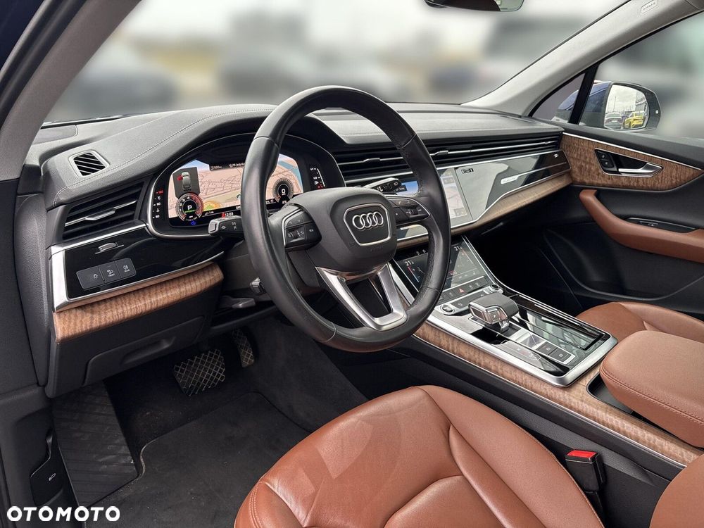 Audi Q7 - 11