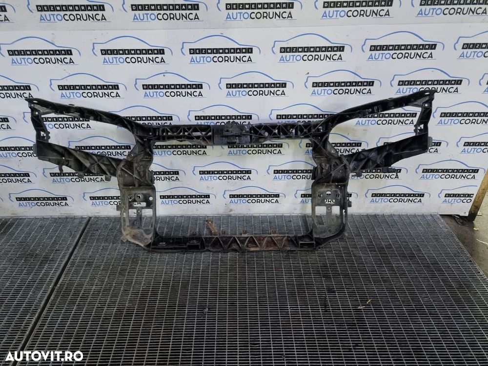 Trager Kia Sorento II 2.2 D 2009 - 2015 2199CC Manuala (1124) Diesel - 4